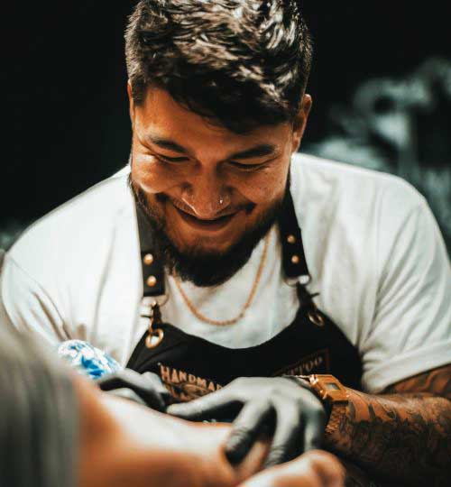 Vincent Samaniego tattoo artist